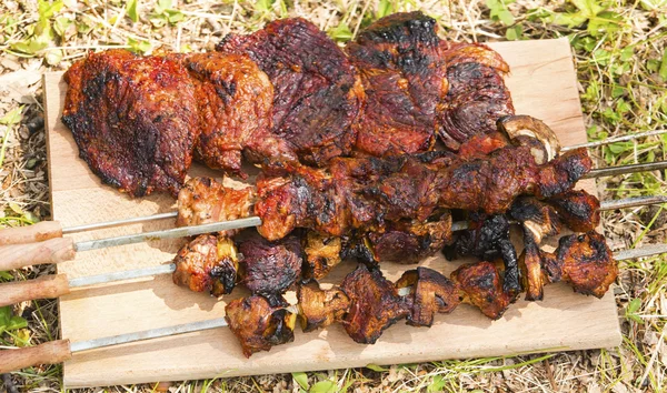 Barbecueën — Stockfoto