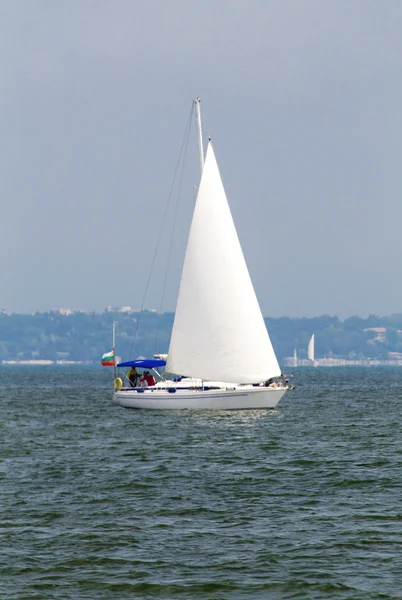 Velero en el mar —  Fotos de Stock