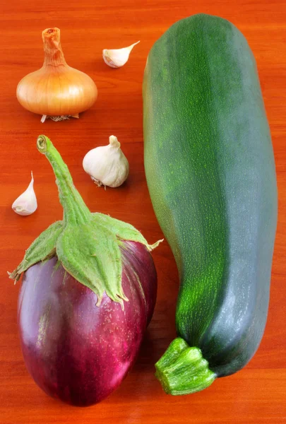 Fresh vegetables on wooden table — Stock Photo, Image