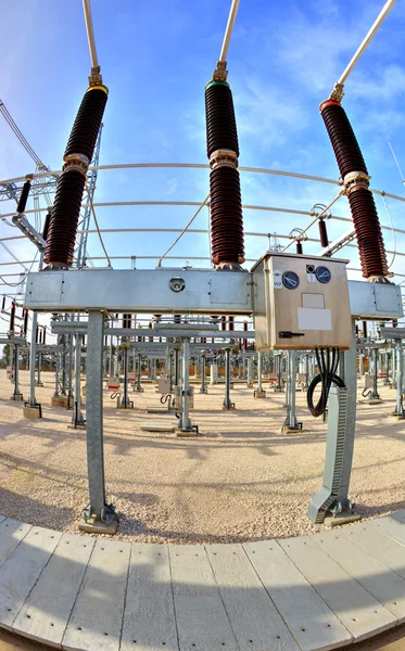 Yüksek gerilim Şalt elektrik alt istasyonlar içinde