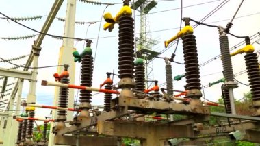 Yüksek gerilim elektrik Şalt Connector'da topraklama