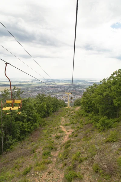 Chairlift in the mountain — Stock Photo, Image