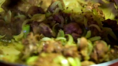 Taze et soğan ile pişirme