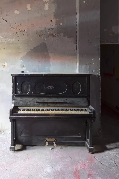 Piano — kuvapankkivalokuva