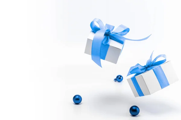 Navidad Decoración Fondo Azul Regalos Blancos Con Cinta Azul Bolas —  Fotos de Stock