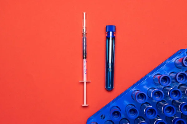 Вакцина Ізольована Медичний Шприц Голкою Захисту Вірусу Грипу Коронавірусу Імунізація — стокове фото