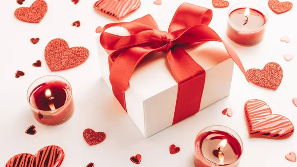 Dia Dos Namorados Coração Caixa Presente Romântico Vela Amor Vermelho — Fotografia de Stock