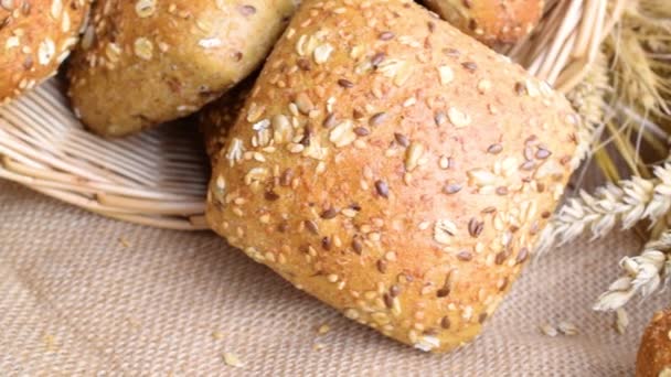Produk Roti Toko Roti Rye Dengan Roti Dan Remah Remah — Stok Video