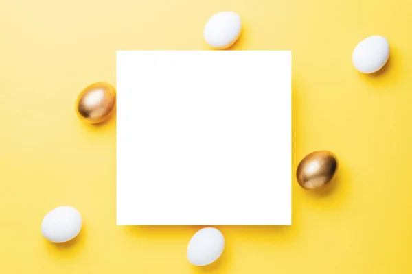 Easter Holiday Golden White Colour Egg Pastel Yellow Background Happy — Stock Photo, Image