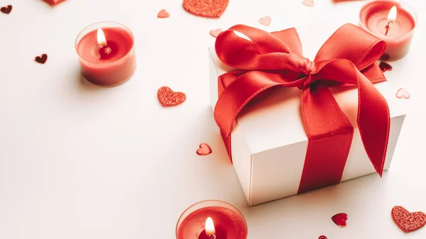Corazón San Valentín Caja Regalo Romántica Vela Amor Roja Sobre — Foto de Stock