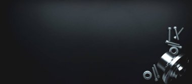 Motor dişlileri. Otomobil motorlu yedek parça ya da koyu pankartta otomotiv parçası. Yeni metal araba parçası seti. Düz konum, üst görünüm, kopyalama alanı