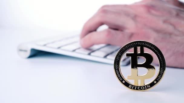 Ανταλλαγή Bitcoin Χρυσή Bit Coin Εικονική Cryptocurrency Τεχνολογία Blockchain Χρυσό — Αρχείο Βίντεο