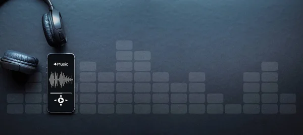 Musikalischer Hintergrund Mobiler Smartphone Bildschirm Mit Musikapplikation Ton Kopfhörer Audio — Stockfoto