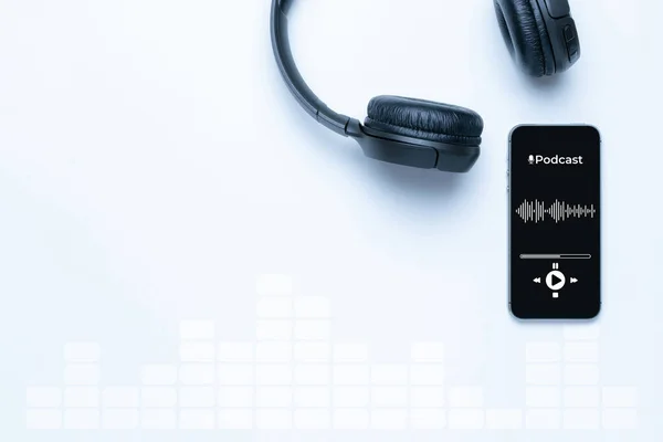 Icono Del Podcast Equipo Audio Con Micrófono Auriculares Sonido Aplicación —  Fotos de Stock