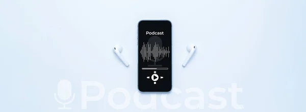 Equipamento Áudio Podcast Microfone Áudio Fones Ouvido Som Aplicativo Podcast — Fotografia de Stock