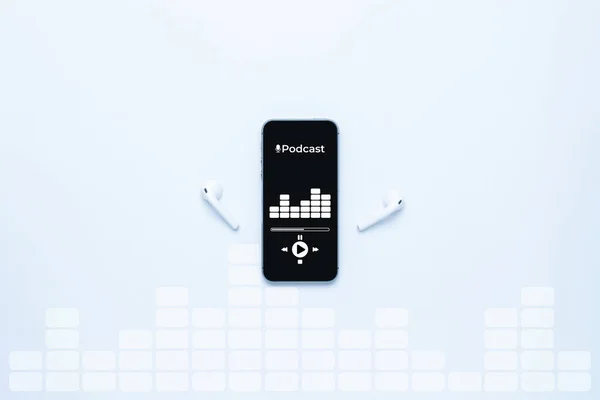 Podcast Bakgrund Mobiltelefon Skärm Med Podcast Program Ljud Hörlurar Ljudröst — Stockfoto