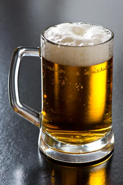 Een pint bier — Stockfoto