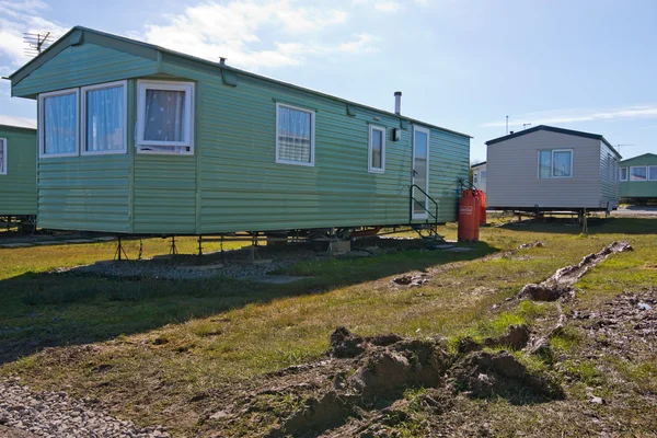 Statische Wohnwagen auf einem Campingplatz — Stockfoto