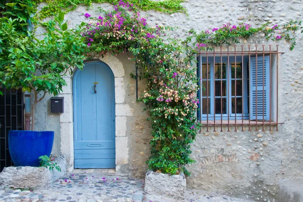 Βεράντα στη Νότια Γαλλία, Cagnes-sur-Mer — Φωτογραφία Αρχείου