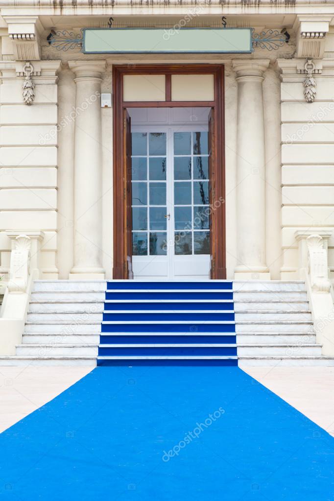 Entry with blue carpet