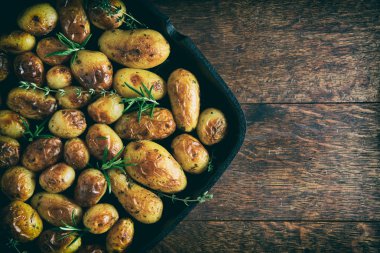 Yeni kavrulmuş patates