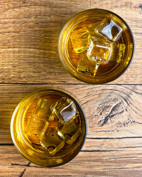 Whisky met ijs — Stockfoto