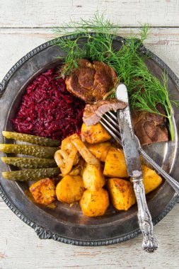 Patates ile Pork omuz kızartma