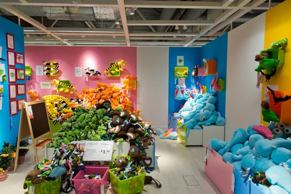 IKEA mağazası iç.