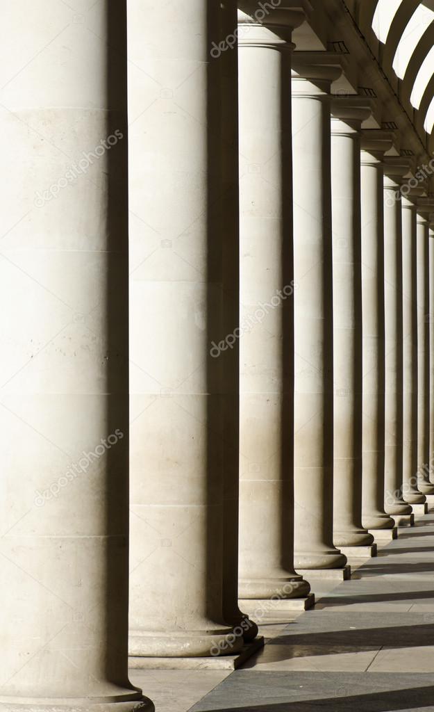 Abstract of pillars