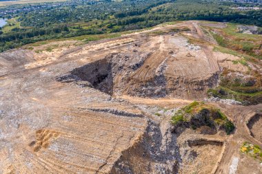Rusya, Ryazan, 02 Sep, 2018 Büyük enkaz yığını, şehir kirliliği.