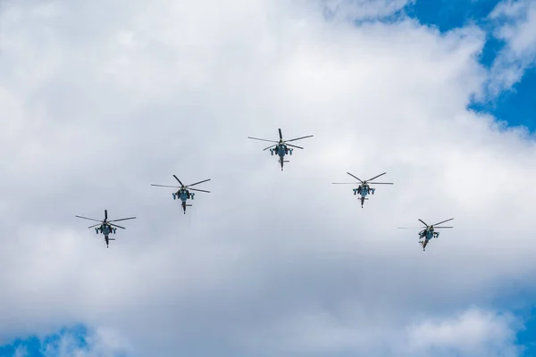 Moskau Russland Mai 2021 Kampfhubschrauber Vom Typ 35M Himmel Über — Stockfoto