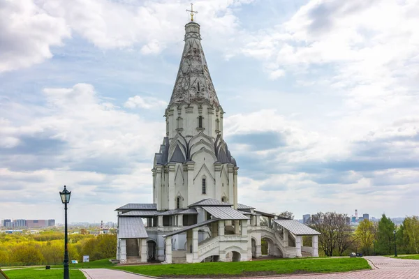 Church Ascension Kolomenskoye Moscow Russia Building Historical Architectural Natural Landscape — Stock Photo, Image