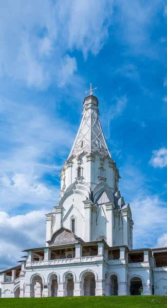 Church Ascension Kolomenskoye Moscow Russia Building Historical Architectural Natural Landscape — Stock Photo, Image
