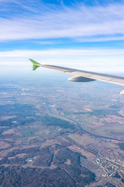 View Airplane Window Beautiful Blue Sunrise Airplane Wing Clear Sky — Stock Photo, Image