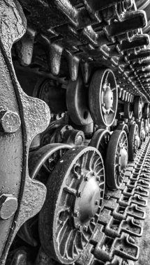 Siyah beyaz tank tekerlekleri