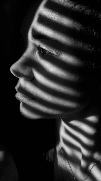 Portrait Girl Camera Black White Stripes — Stock fotografie