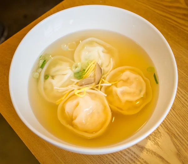 Korean soup dumplings — Stock Photo, Image