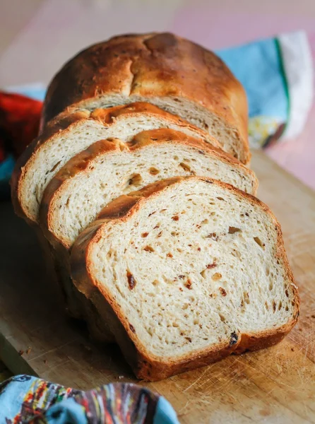 Zelfgemaakte brood — Stockfoto