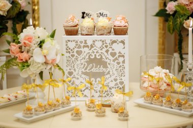 Düğün dekoru-şeker çubuğu