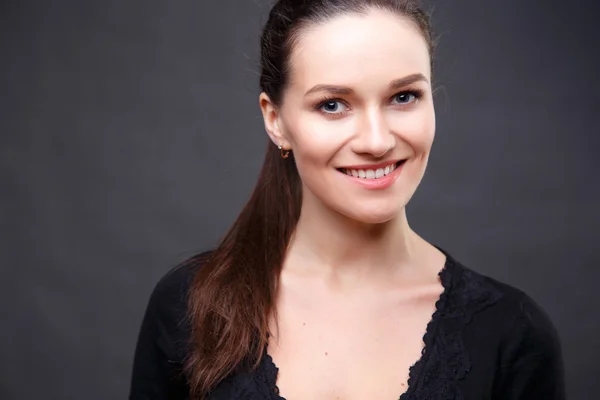 Close up portrait of elegant brunette woman with nude make up — Stock Photo, Image