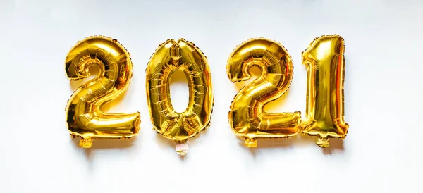 กโป งฟอยล ทอง วเลข 2021 บนพ นหล ขาว ใหม 2021 — ภาพถ่ายสต็อก