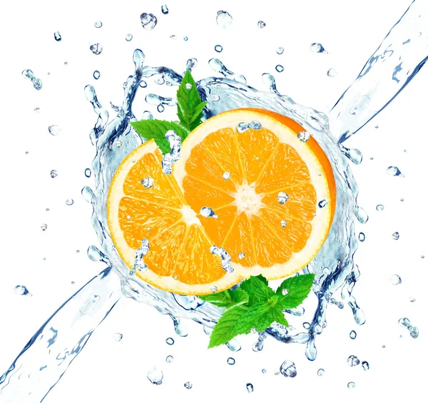 오렌지와 물 시작 — 스톡 사진