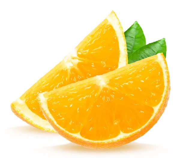 Naranjas aisladas en blanco —  Fotos de Stock