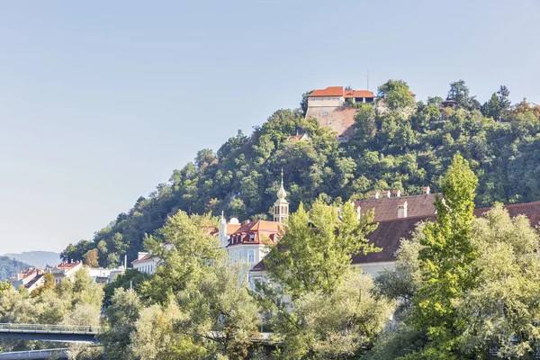 在格拉茨，奥地利 Schlossberg 或城堡山的山 — 图库照片