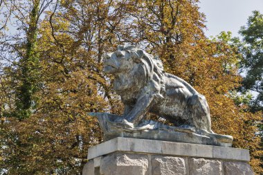 Graz, Avusturya'da tepede aslan heykeli