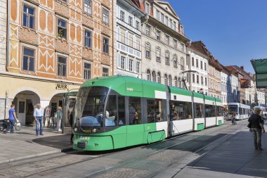 Graz, Avusturya Hauptplatz meydanında tramvay.