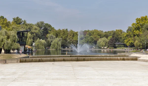 Stadtpark in Budapest, Ungarn. — Stockfoto