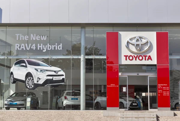 Centro de carro de Toyota em Paphos, Chipre — Fotografia de Stock