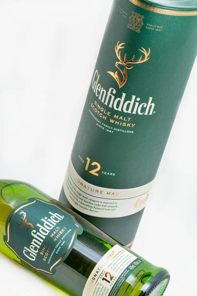 Kyiv Ukraine Sierpień 2019 Bottle Glenfiddich Scotch Single Malt Whisky — Zdjęcie stockowe