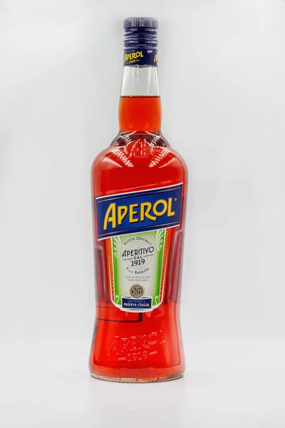 Kyiv Ucraina Dicembre 2020 Scatto Studio Aperol Aperitivo Bottiglia Liquore — Foto Stock